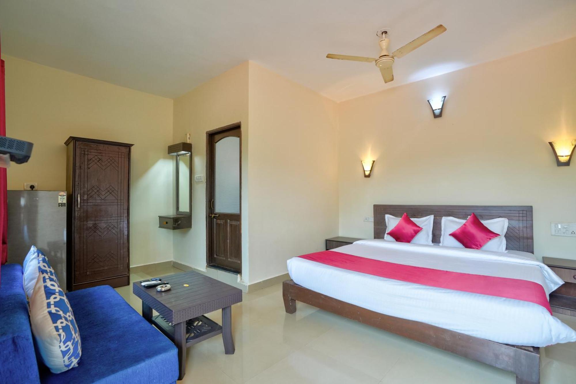 Hotel Salty Waves Baga Luaran gambar