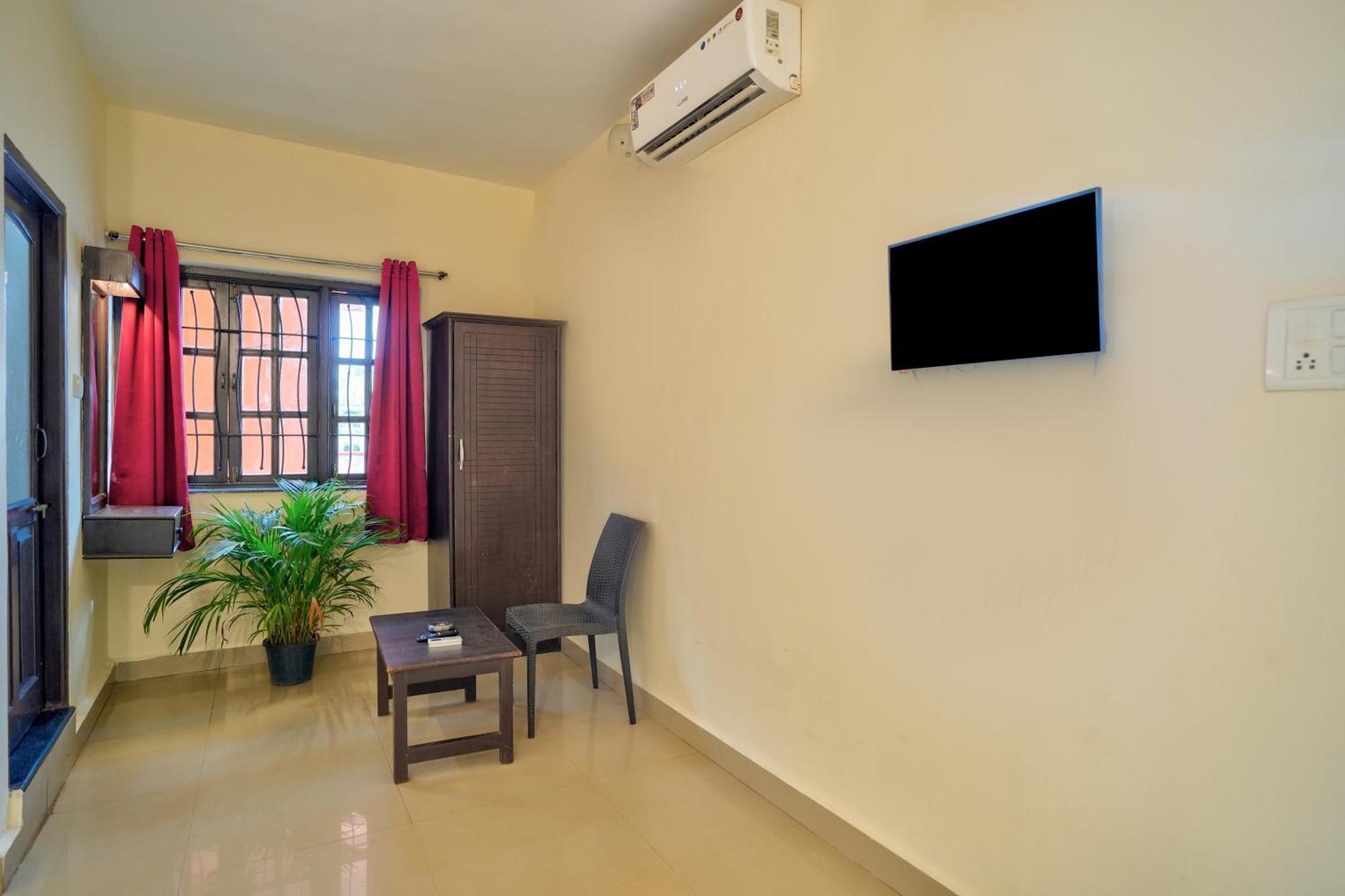 Hotel Salty Waves Baga Luaran gambar