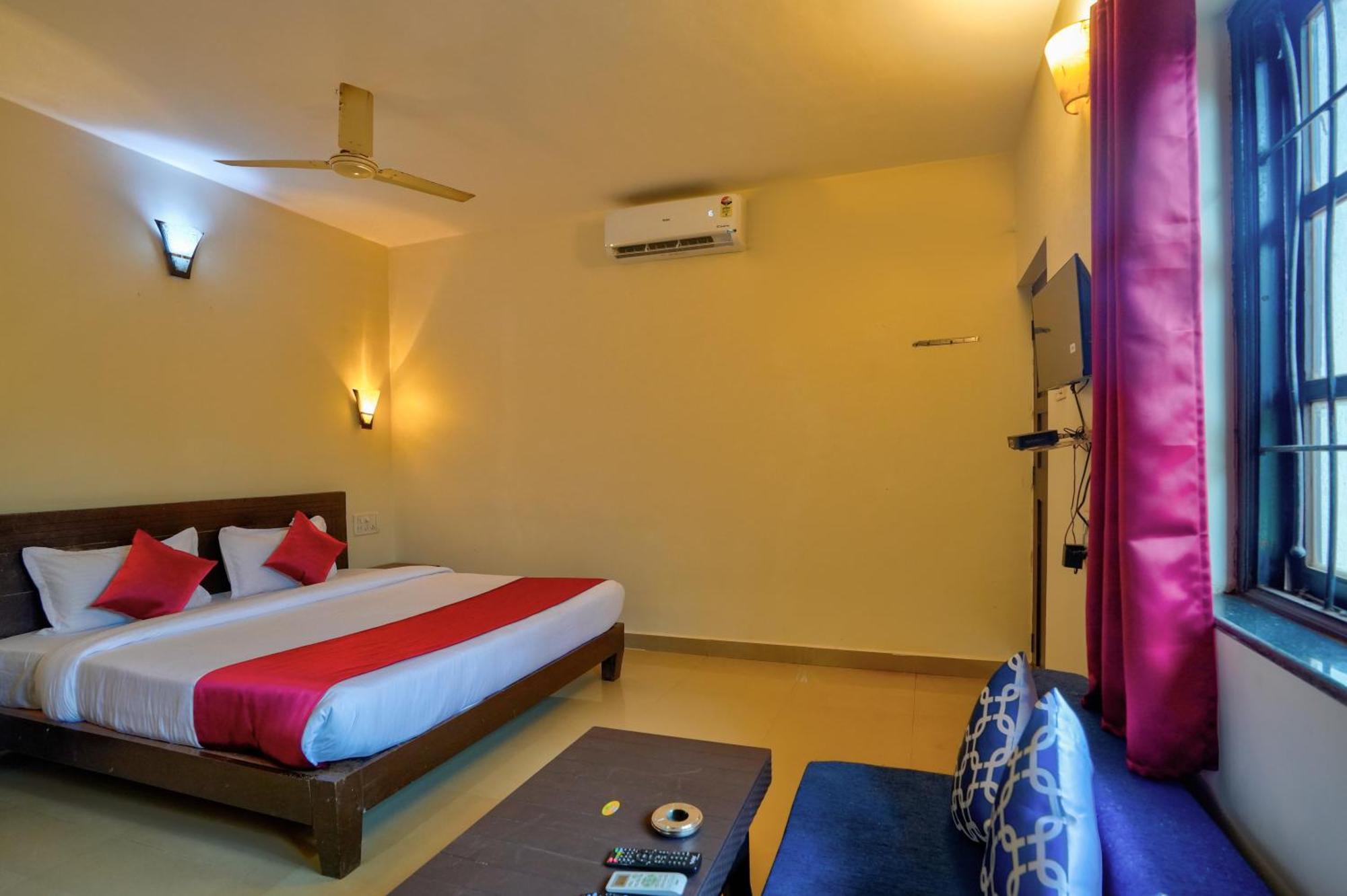 Hotel Salty Waves Baga Luaran gambar