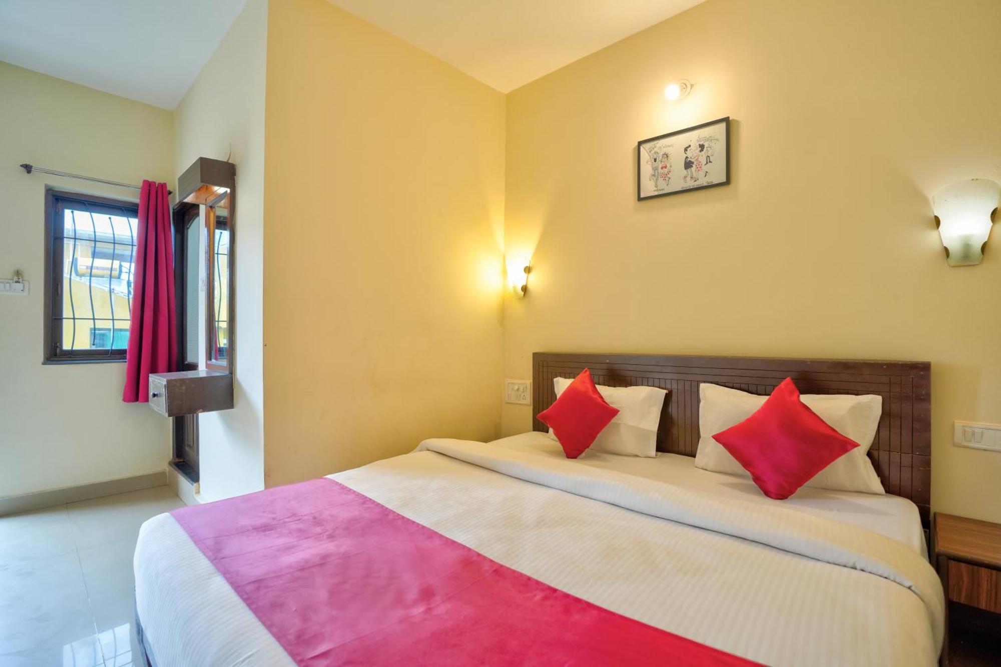 Hotel Salty Waves Baga Luaran gambar