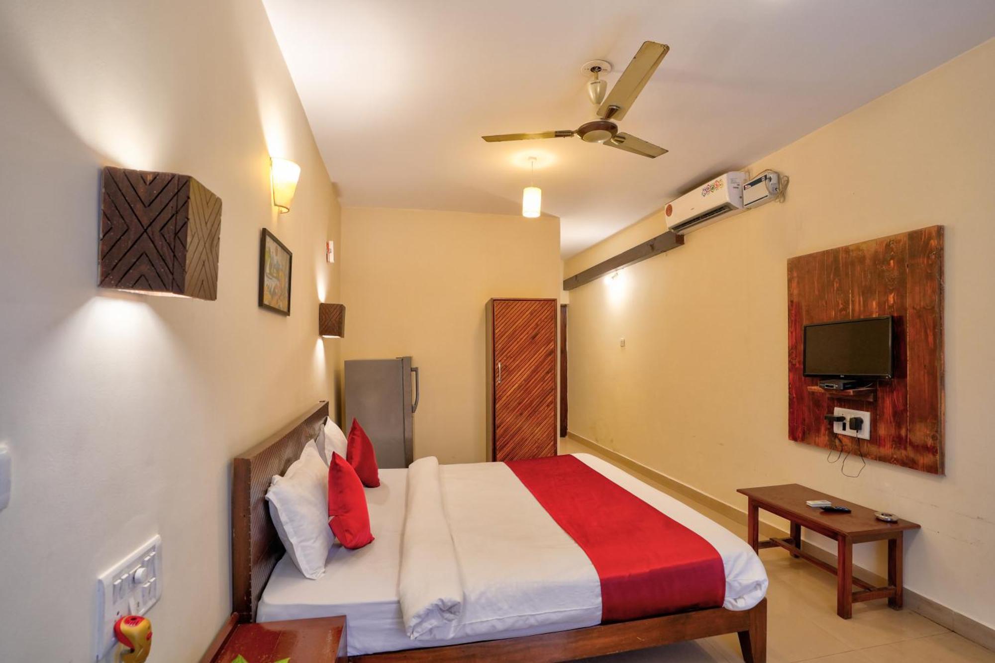 Hotel Salty Waves Baga Luaran gambar