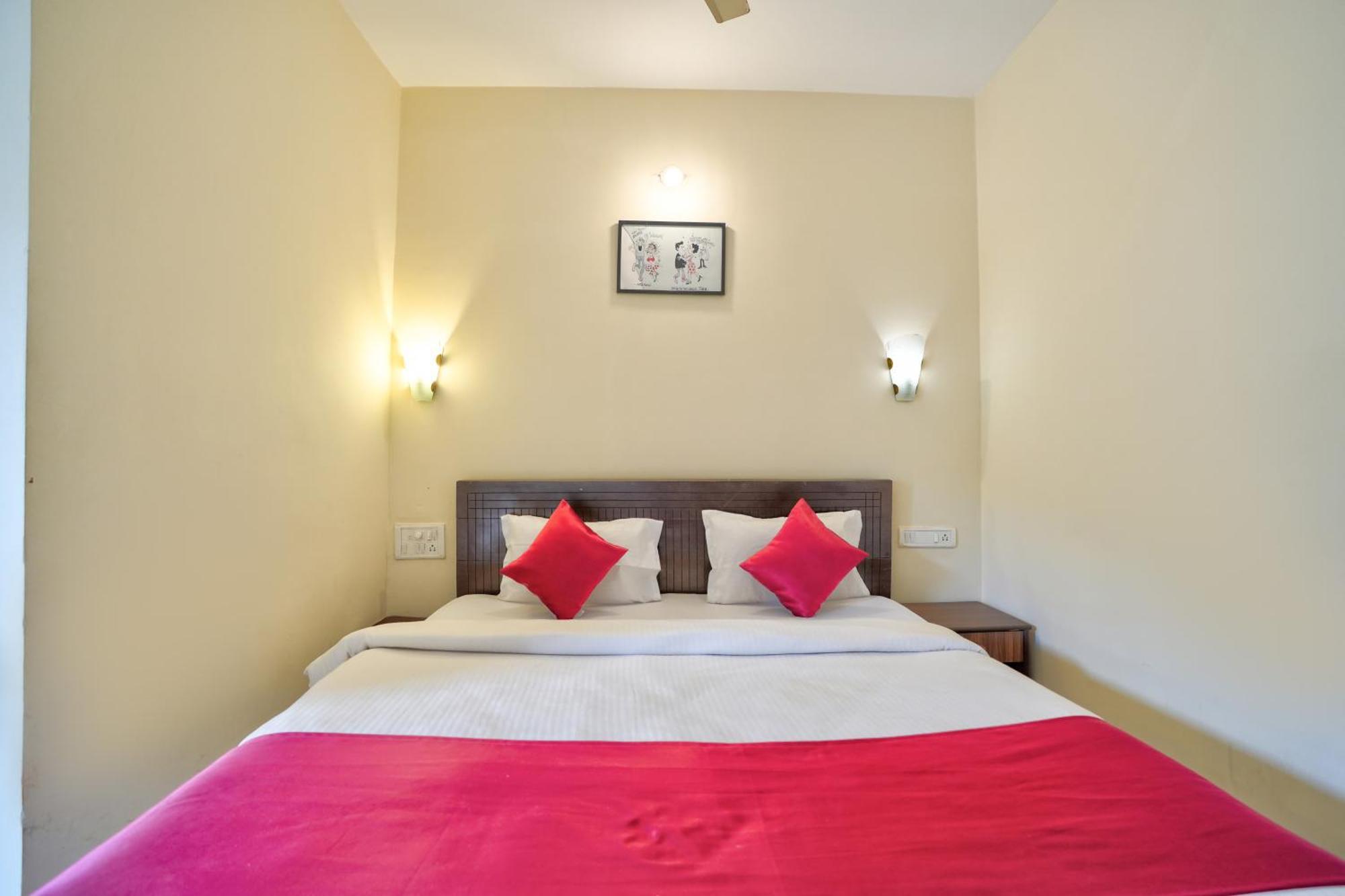 Hotel Salty Waves Baga Luaran gambar